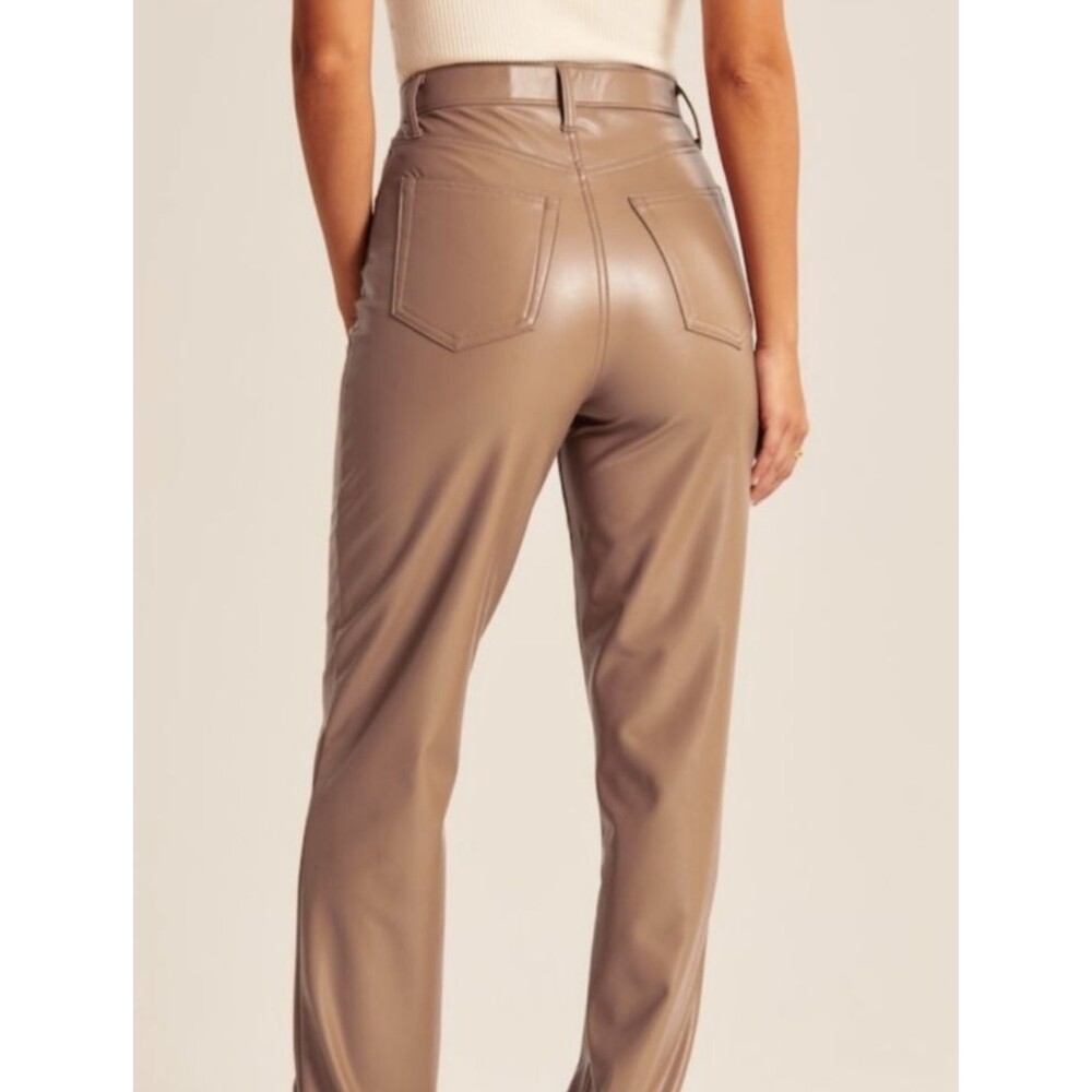 Abercrombie & Fitch 90s Straight Ultra High Rise Faux Leather Pants Taupe Sz26/2